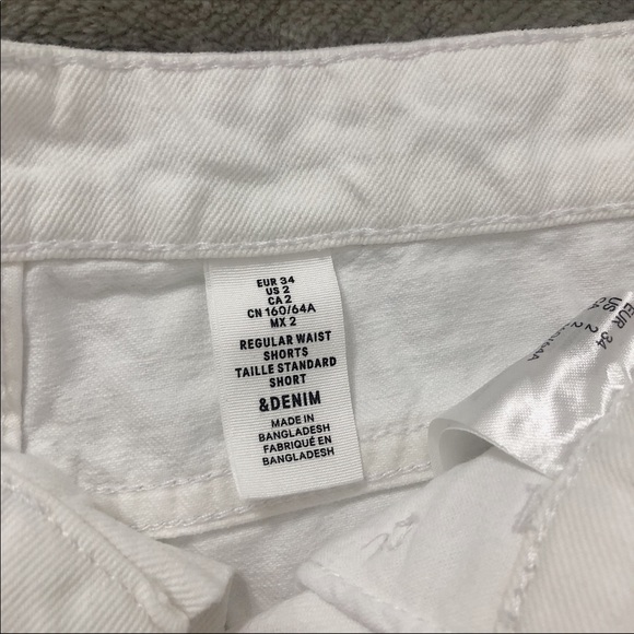 H&M white denim shorts size:2 - Picture 3 of 3